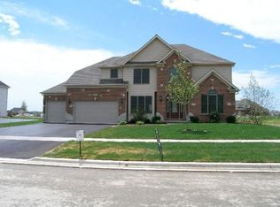 448 Quinlan Ave, Dekalb, IL 60115