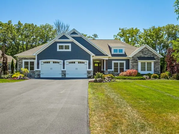 224 Mill Stream Run, Webster, NY 14580