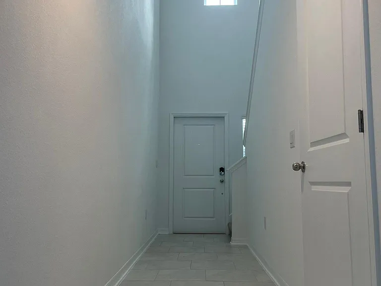 642 Bell Prairie Cir — Photo 11