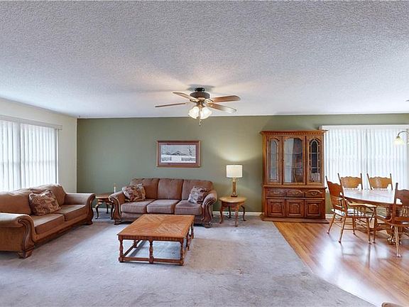 5th image of 223 Aldridge Ln