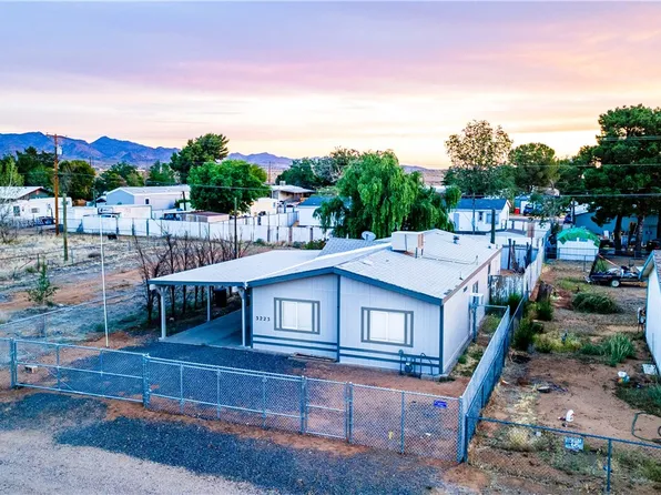 3223 E McVicar Ave, Kingman, AZ 86409