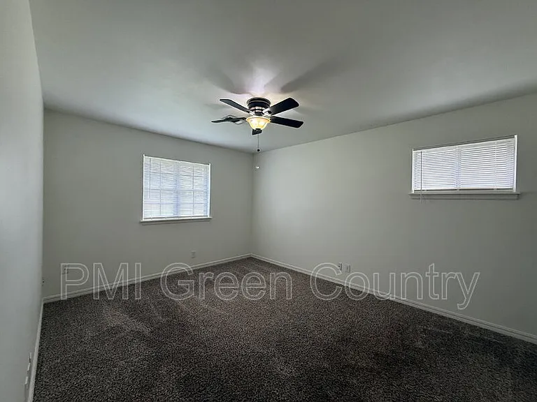 8174 E 31st Pl — Photo 14