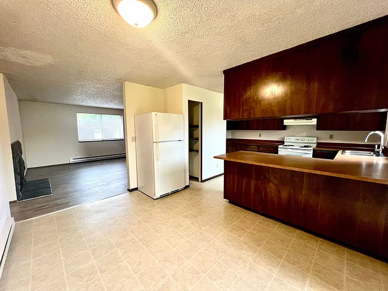 5032 S 58th St #D — Photo 5