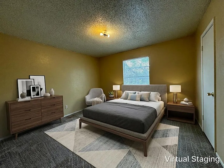 1902 Cedarhill Dr — Photo 8