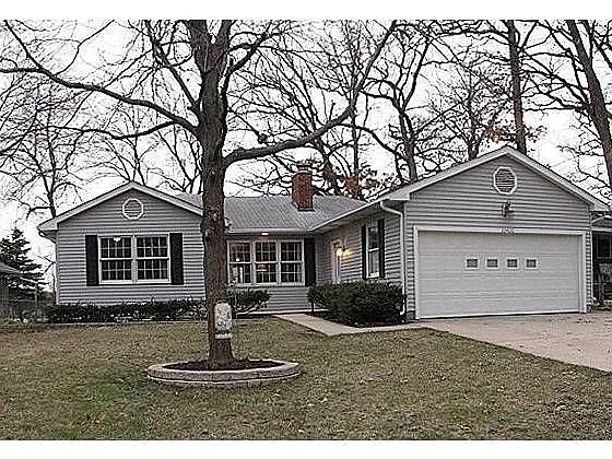 33460 N Lake Shore Dr photo 1