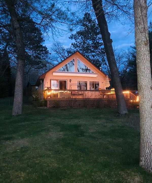 1st image of 24801 Clam Lake Dr