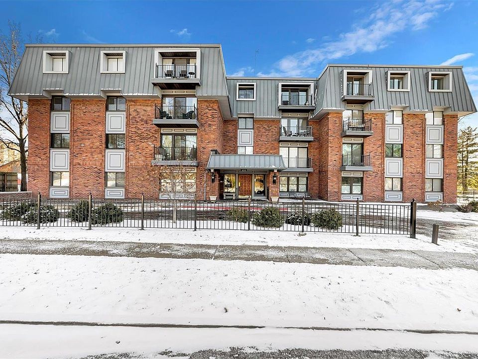 1st image of 450 W Adams Ave APT 28