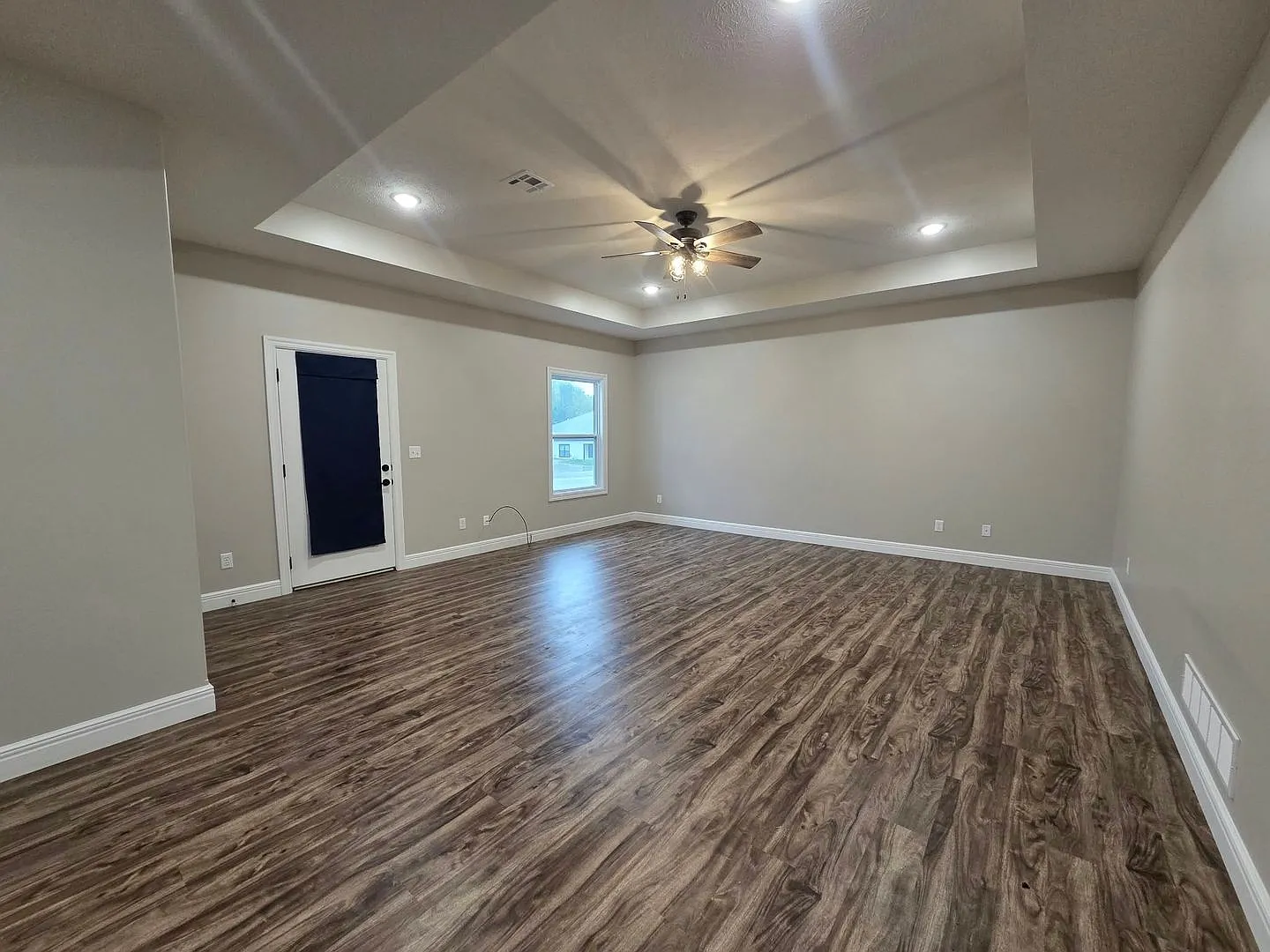 Beautiful Newly built Duplex — Photo 4