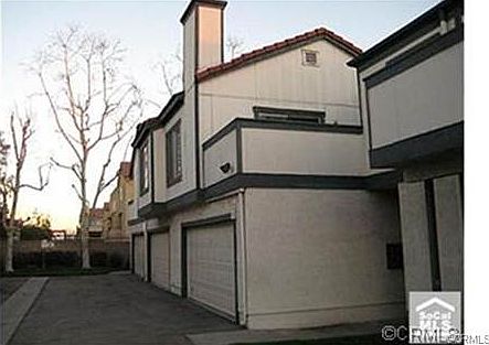 2nd image of 2029 S Campus Ave #G43