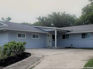 2139 Greencrest Dr, San Antonio, TX 78213