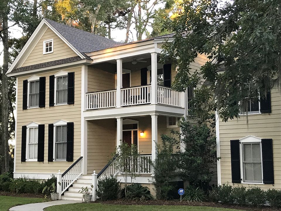 Front w upper/lower porches