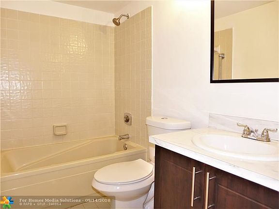 5th image of 11251 SW 13th St APT 104