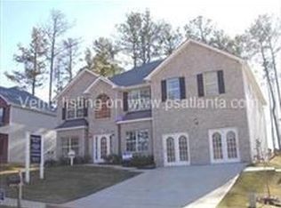677 Vaughan Dr, Hampton, GA 30228