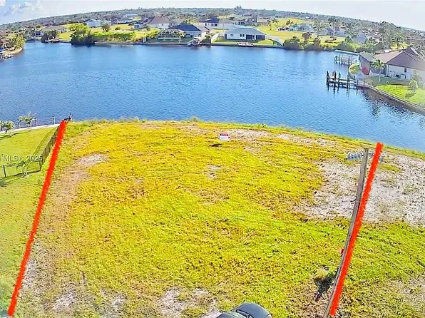 3218 NW 18th St, Cape Coral, FL 33993