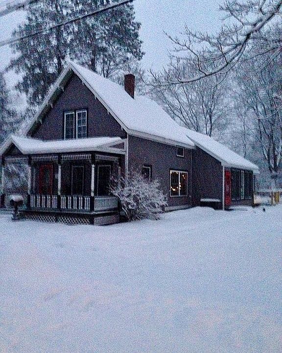 2nd image of 37 Elm St