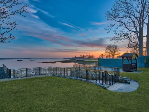 43 Kensington Oval, New Rochelle, NY 10805