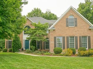 5379 Conifer Dr, Mason, OH 45040