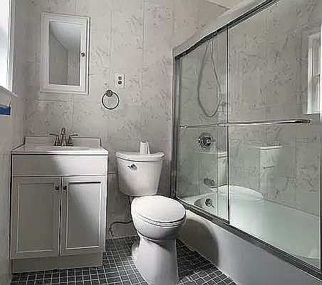 1st image of 1217 Ovington Ave #3