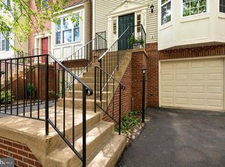 21569 Bankbarn Ter, Ashburn, VA 20148