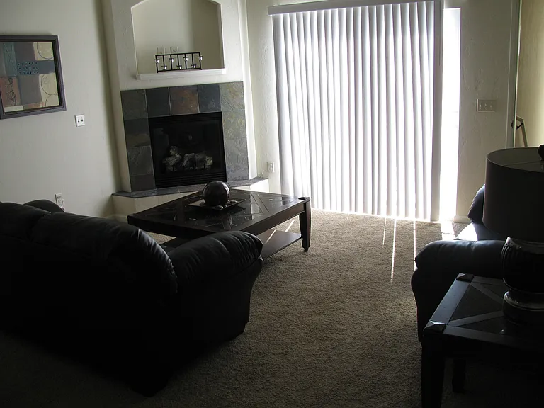 1241 Meadowbrook Dr — Photo 6
