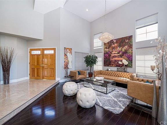 4th image of 7435 Jason Ave