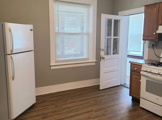 28 W Somerset St #2A, Raritan, NJ 08869