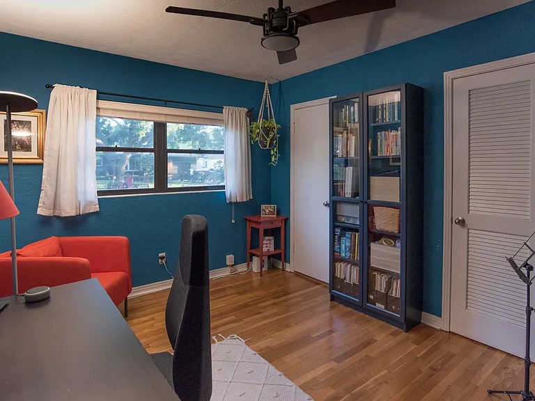 433 E Grant St — Photo 12