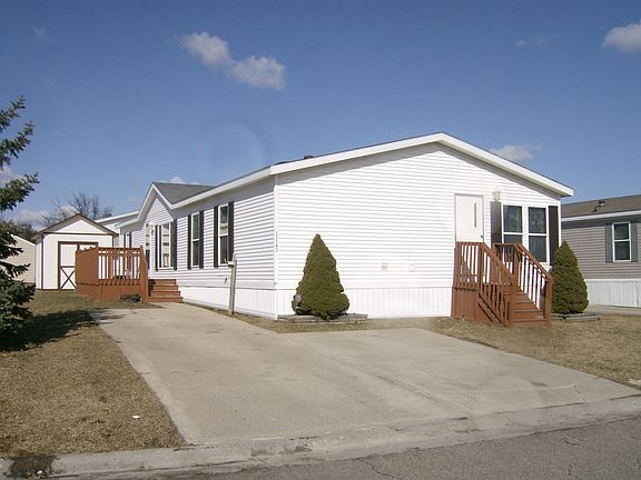 2nd image of 17142 Diane Dr