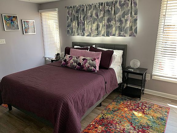 In law suite bedroom