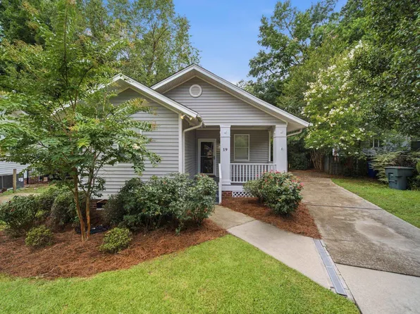 19 Graymont Cir, Columbia, SC 29205