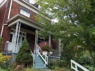 984 Greenfield Ave, Pittsburgh, PA