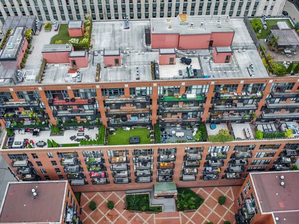 333 W Hubbard St APT 605, Chicago, IL 60654