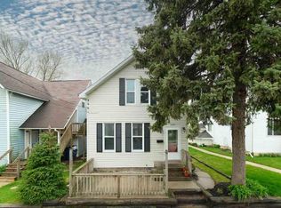 124 Hancock St, Manistee, MI 49660