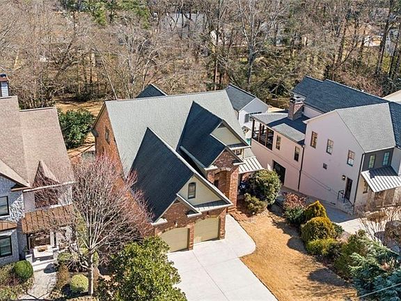 4th image of 2977 Ringle Rd