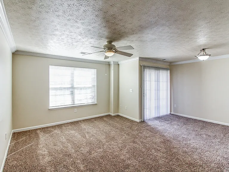 Appleton Apartments — Photo 7