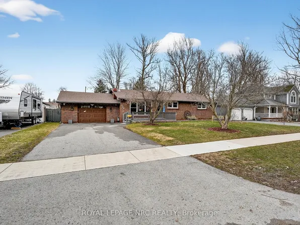 700 Lakeside Rd, Fort Erie, ON L2A 4Y5