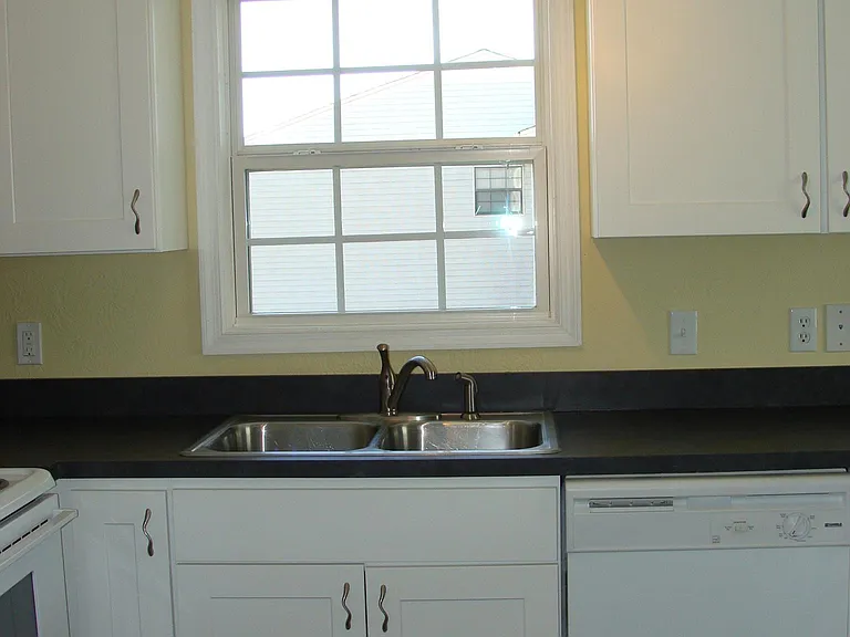 1124 Homestead Garden Ct #8 — Photo 5