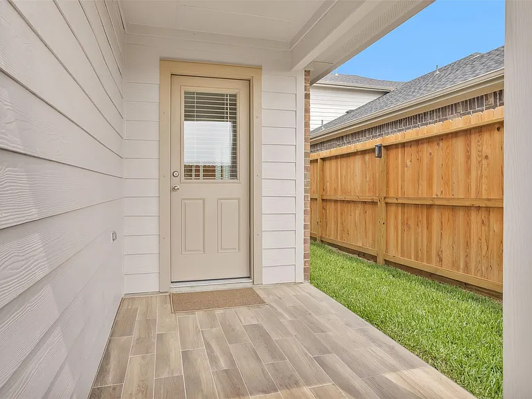 3518 Grassland Dr — Photo 27