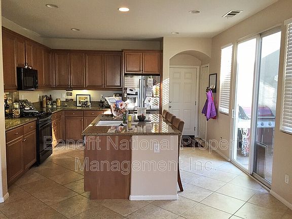 4th image of 27533 Sunray Ct