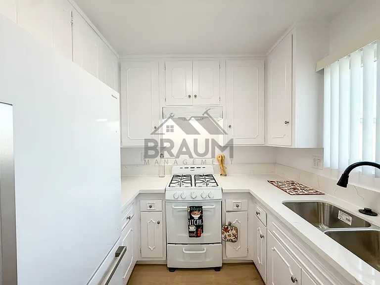 18350 NAPA, LLC — Photo 18