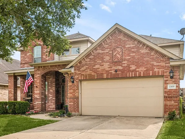 2303 Crescent Water, Rosenberg, TX 77471