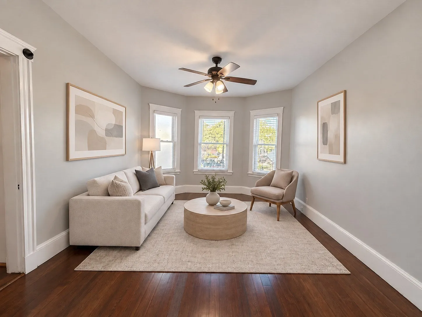 3 bed, 1223 sqft, $3,400 — Photo 4