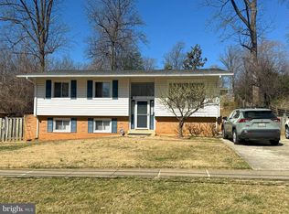 13710 Arctic Ave, Rockville, MD 20853