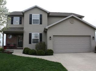 1100 Winchester Dr, Troy, OH