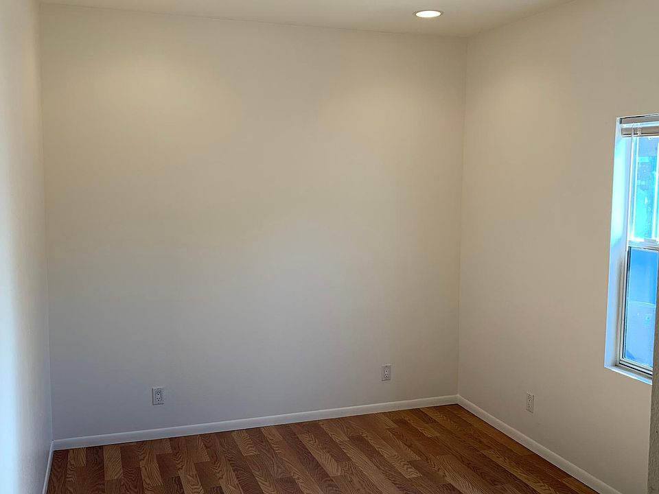1st image of 5724 Lindley Ave