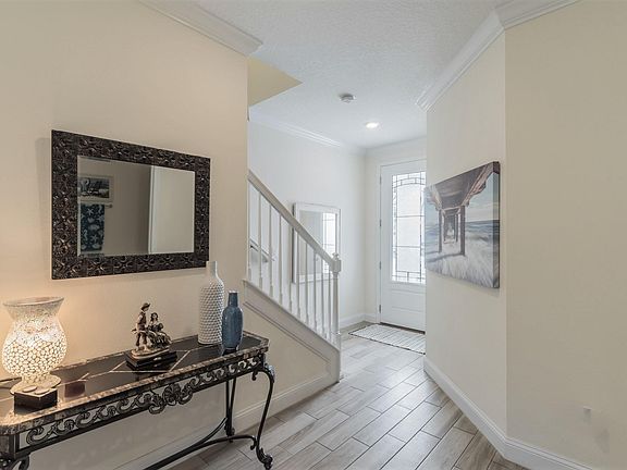5th image of 108 Clifton Bay Loop