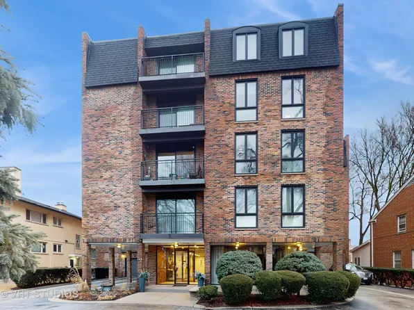 1421 Bonnie Brae Pl APT 4E, River Forest, IL 60305