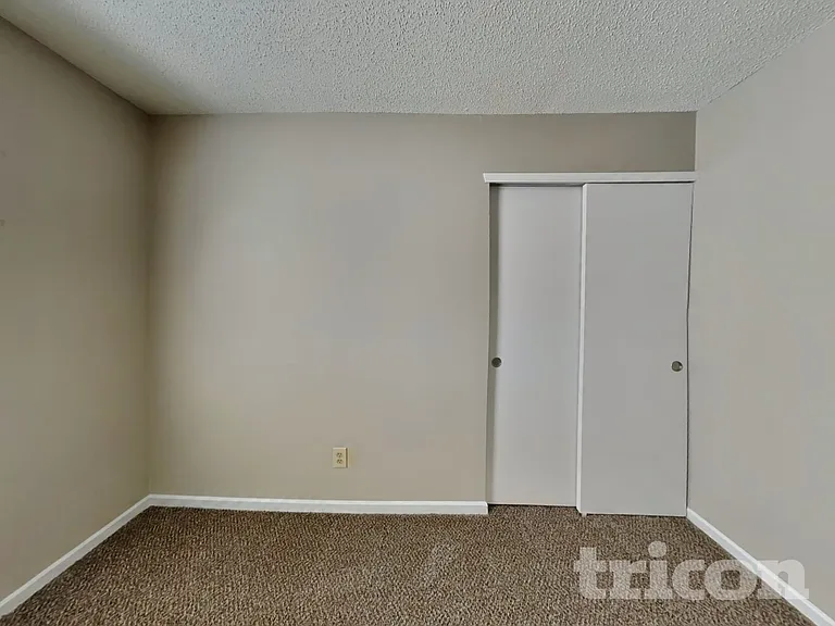 2720 Redland Ln — Photo 12