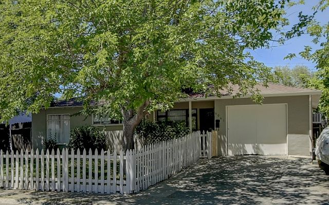 1st image of 6061 N Haven Dr