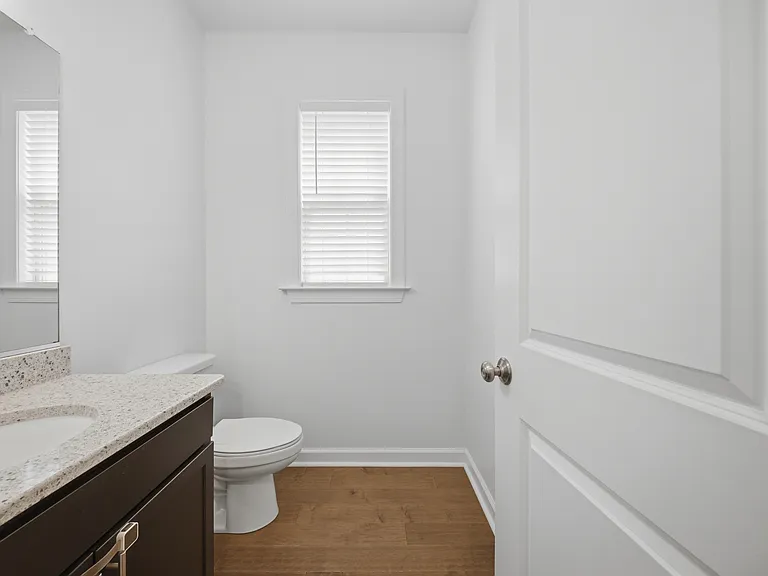 5049 Duxbury Rd — Photo 19